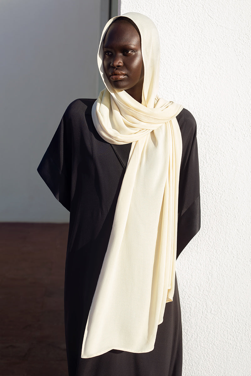 Ameryis Scarf