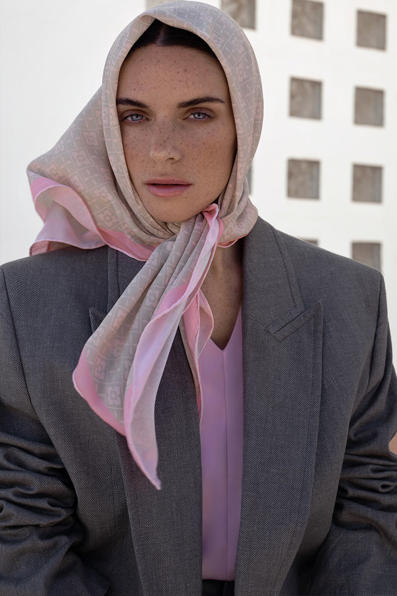 Quatrefoil Rose Scarf